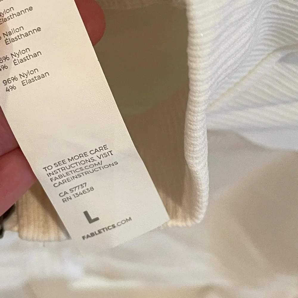 Fabletics crop jacket - Picture 2 of 3